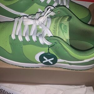 chlorophyll Nike dunks